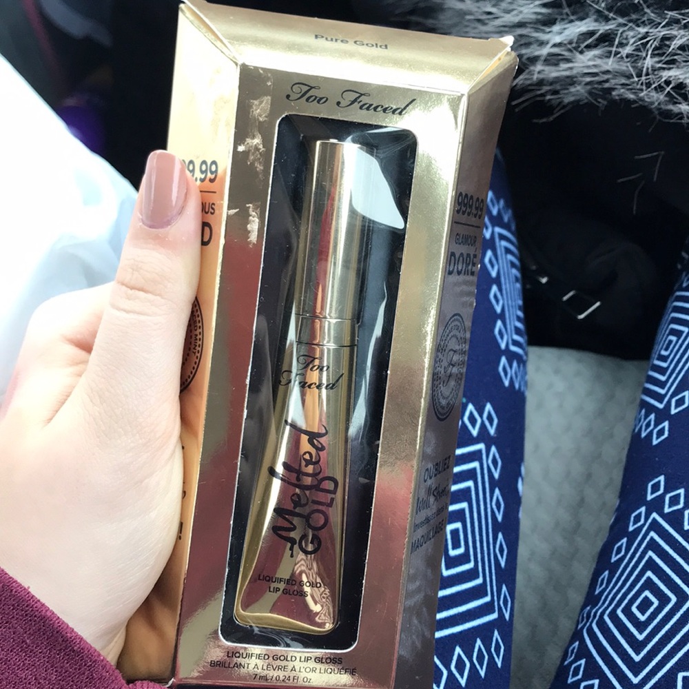 Too Faced Melted Good lip gloss